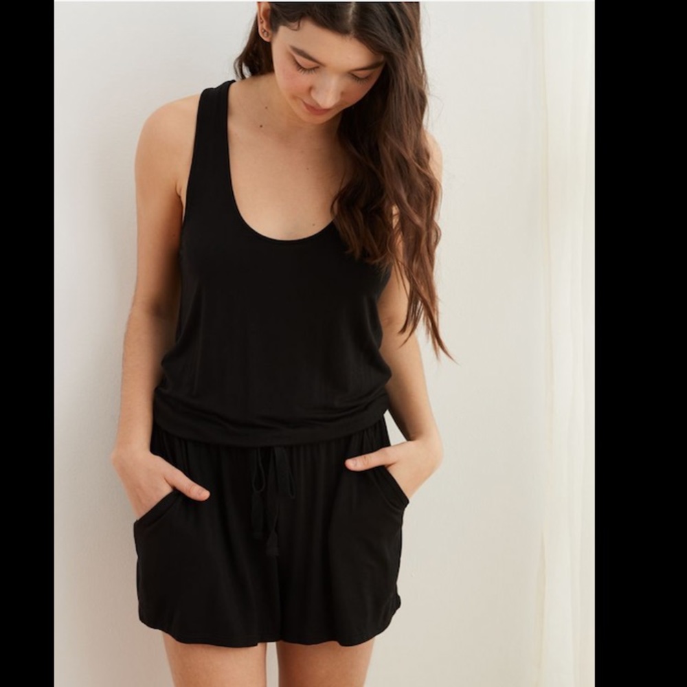 Aerie Knit Twist Back Romper Small Black